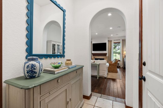 1801 W 24th Street C, Houston, TX 77008