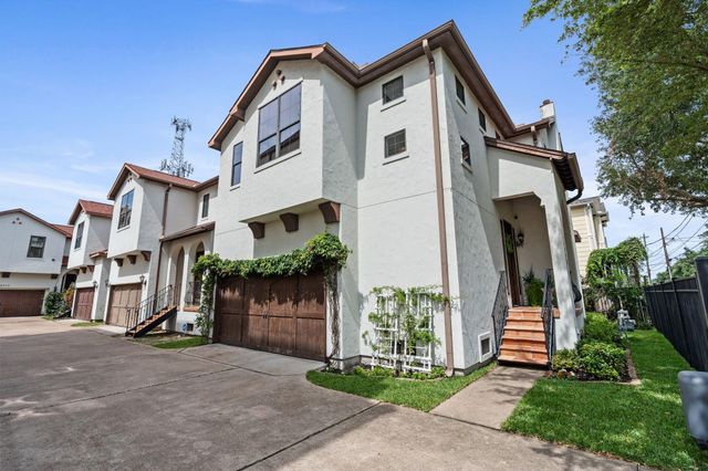 1801 W 24th Street C, Houston, TX 77008