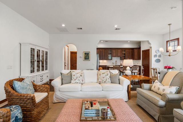 1801 W 24th Street C, Houston, TX 77008