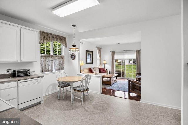 16 FAIRFIELD DR, Westampton, NJ 08060