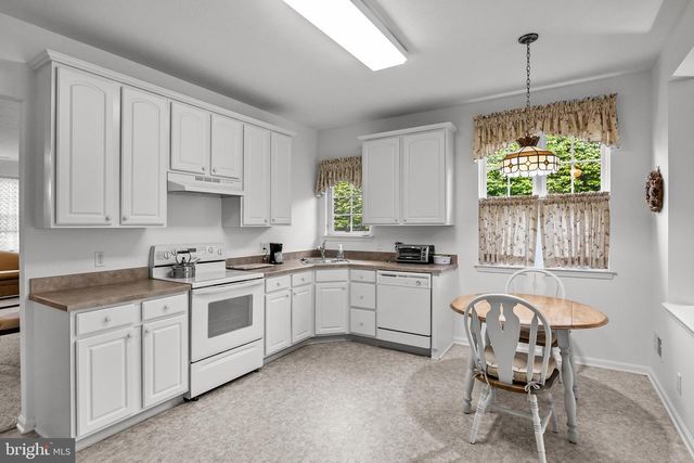 16 FAIRFIELD DR, Westampton, NJ 08060