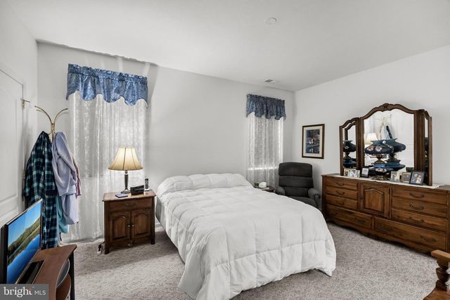 16 FAIRFIELD DR, Westampton, NJ 08060