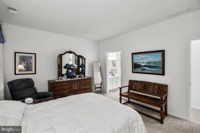 16 FAIRFIELD DR, Westampton, NJ 08060