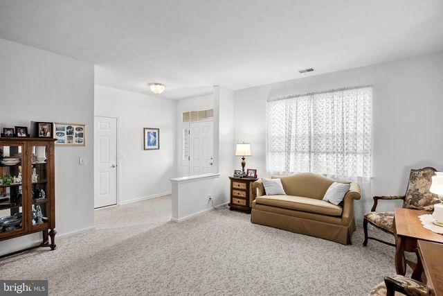 16 FAIRFIELD DR, Westampton, NJ 08060