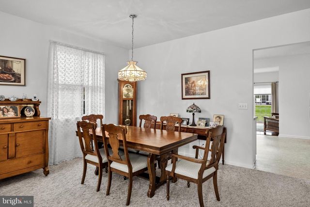 16 FAIRFIELD DR, Westampton, NJ 08060