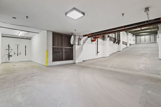 910 S Michigan Avenue 304, Chicago, IL 60605
