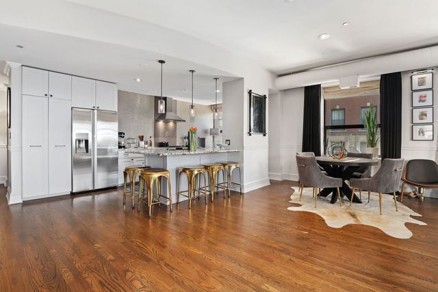 910 S Michigan Avenue 304, Chicago, IL 60605
