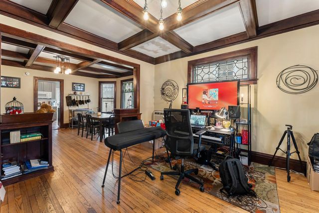 1042 16th Avenue SE, Minneapolis, MN 55414