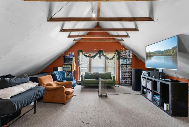 1042 16th Avenue SE, Minneapolis, MN 55414