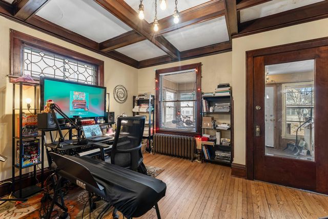 1042 16th Avenue SE, Minneapolis, MN 55414