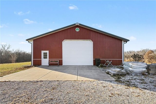 5050 SW O Highway, Trimble, MO 64492