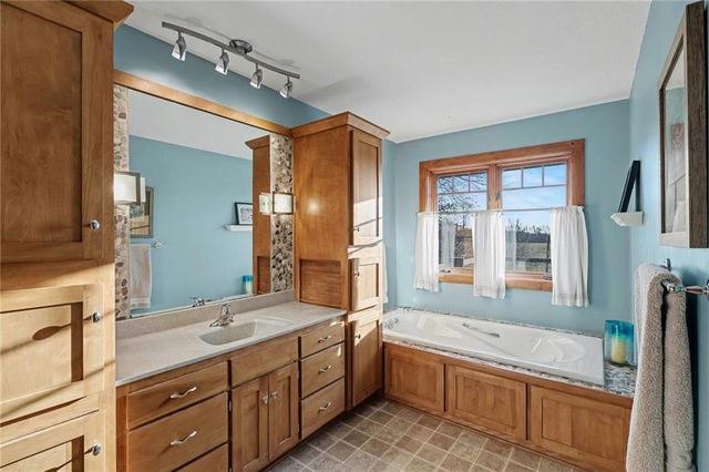 5050 SW O Highway, Trimble, MO 64492