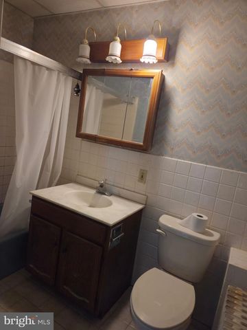 1223 ELM ST, Reading, PA 19604