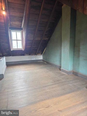 1223 ELM ST, Reading, PA 19604