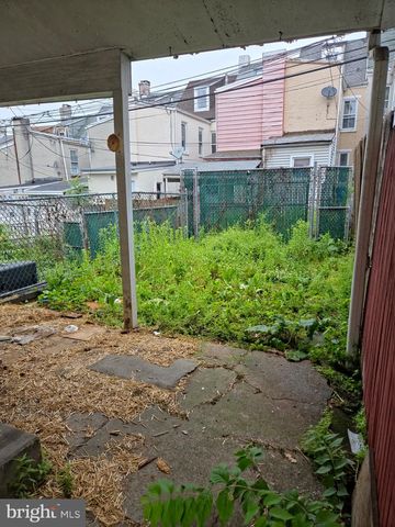 1223 ELM ST, Reading, PA 19604
