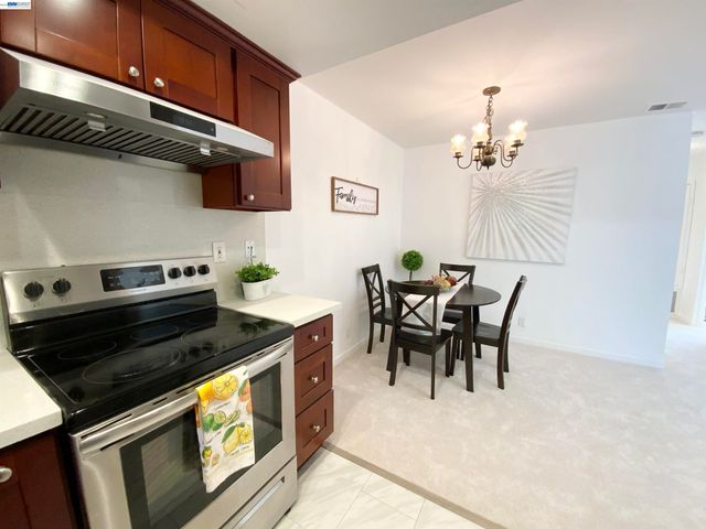 404 Sequim Cmn, Fremont, CA 94539