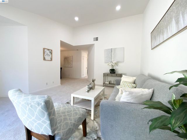 404 Sequim Cmn, Fremont, CA 94539
