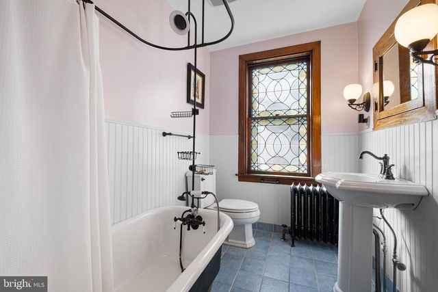 213 PHILADELPHIA PIKE, Wilmington, DE 19809