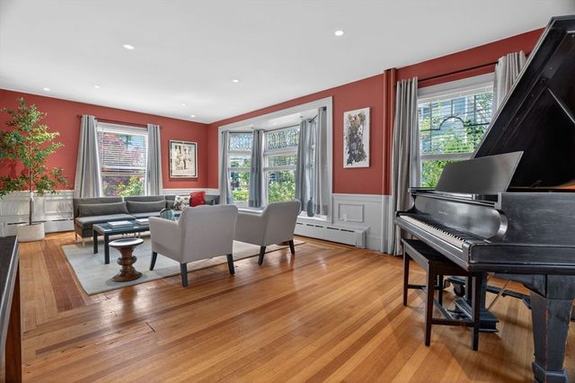 1445 River St, Boston, MA 02136