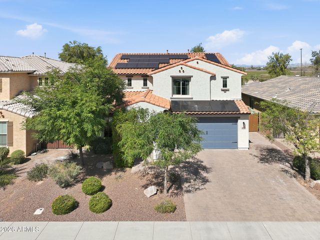 1096 E Flamingo Way, Gilbert, AZ 85297
