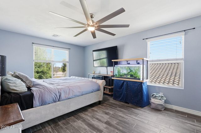 1096 E Flamingo Way, Gilbert, AZ 85297