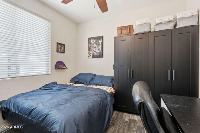 1096 E Flamingo Way, Gilbert, AZ 85297