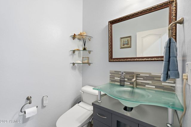 1096 E Flamingo Way, Gilbert, AZ 85297