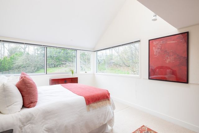 185 Warren Street, Brookline, MA 02445