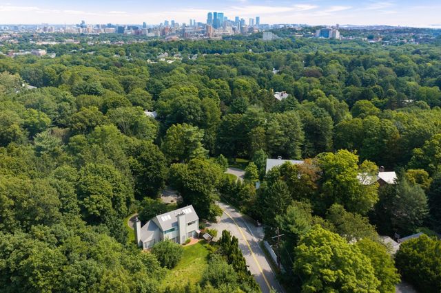 185 Warren Street, Brookline, MA 02445