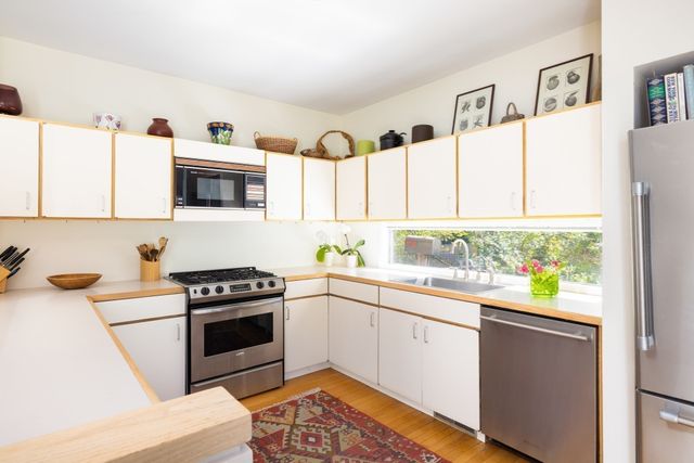 185 Warren Street, Brookline, MA 02445