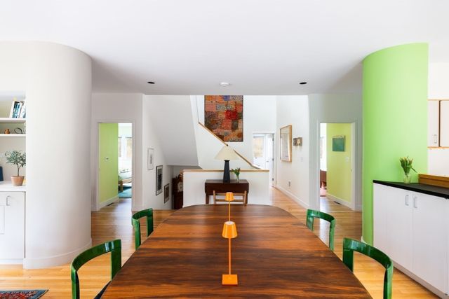 185 Warren Street, Brookline, MA 02445