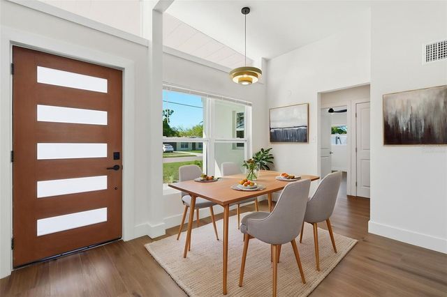 2989 GREENBRIAR STREET, Sarasota, FL 34237