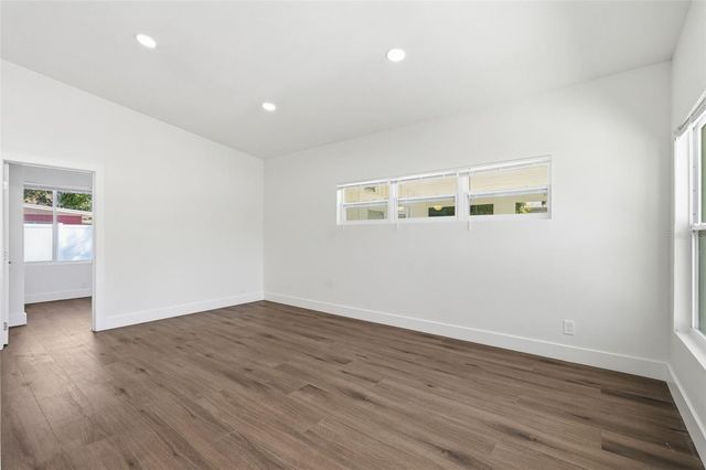 2989 GREENBRIAR STREET, Sarasota, FL 34237