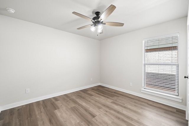 608 E 31st Street, Wolfforth, TX 79382