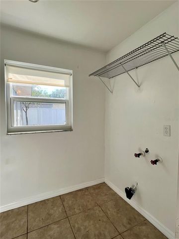 2908 W HEITER STREET, Tampa, FL 33607