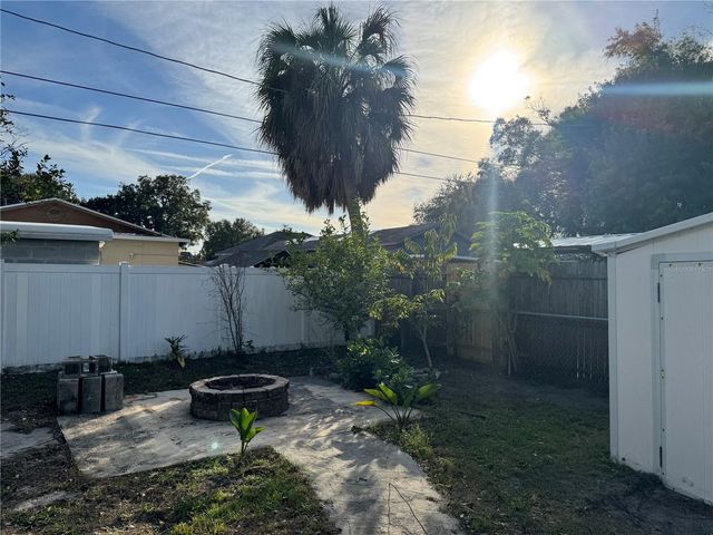 2908 W HEITER STREET, Tampa, FL 33607