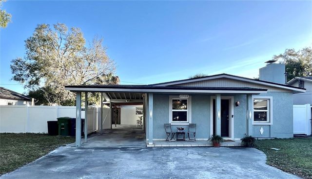 2908 W HEITER STREET, Tampa, FL 33607