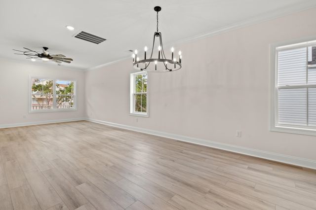 1716 26th Ave. N, North Myrtle Beach, SC 29582