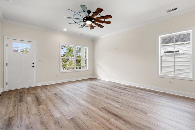 1716 26th Ave. N, North Myrtle Beach, SC 29582