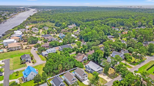 1716 26th Ave. N, North Myrtle Beach, SC 29582