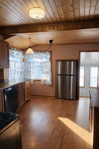 529 7th Street NW, Willmar, MN 56201