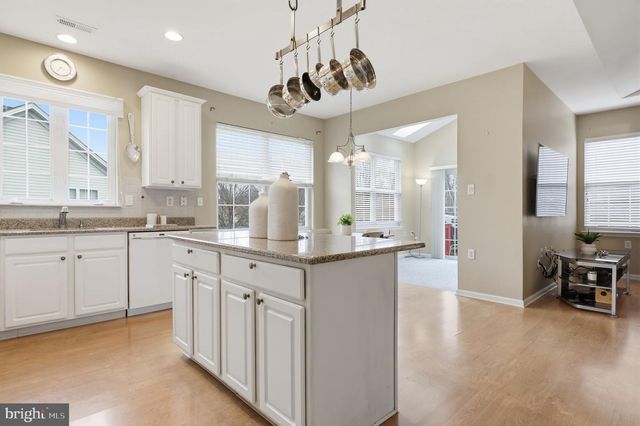 10 TUPELO LN, Langhorne, PA 19047