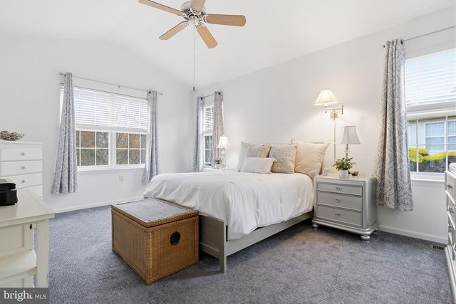 10 TUPELO LN, Langhorne, PA 19047