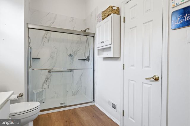 10 TUPELO LN, Langhorne, PA 19047