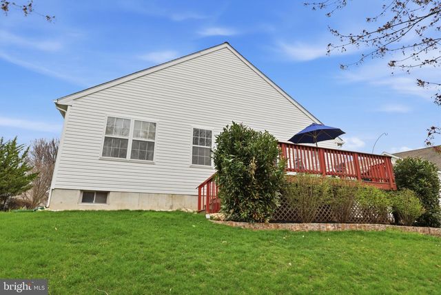 10 TUPELO LN, Langhorne, PA 19047