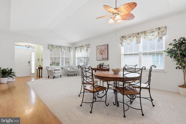 10 TUPELO LN, Langhorne, PA 19047