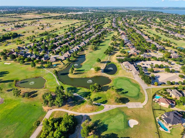 8213 Turnberry Street, Rowlett, TX 75089
