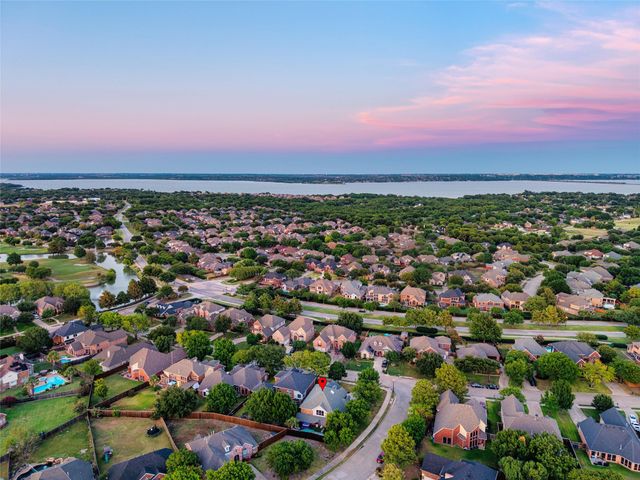 8213 Turnberry Street, Rowlett, TX 75089