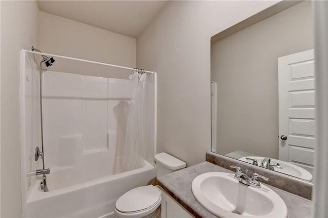 1308 Brookstone Lake Drive, Conyers, GA 30012