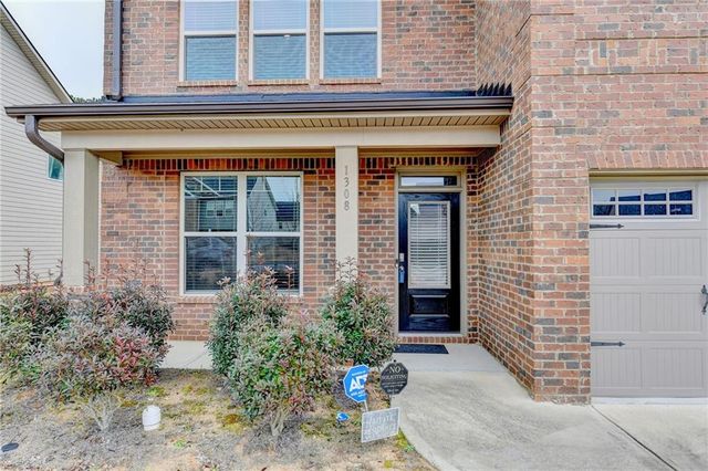 1308 Brookstone Lake Drive, Conyers, GA 30012